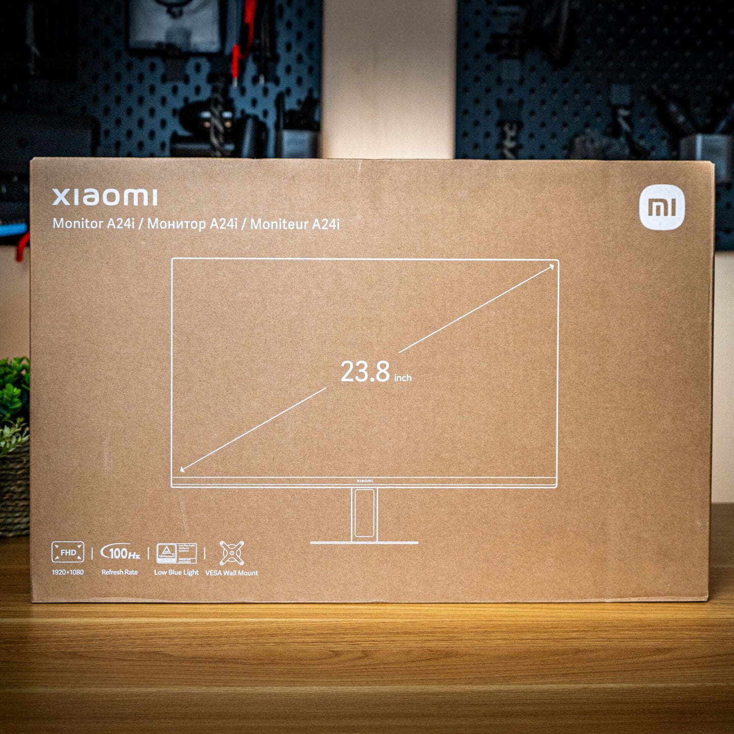 Xiaomi A24i 24″ Full HD 1080p IPS Monitor (100Hz, 6ms, 16:9, HDMI/DP, Flicker-Free, & VESA Mount)